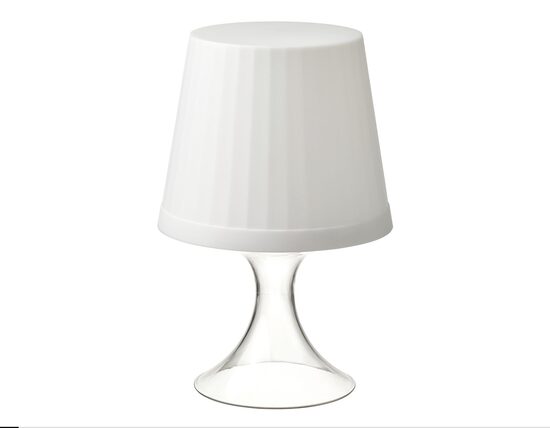 Led lampa maināmu krāsu